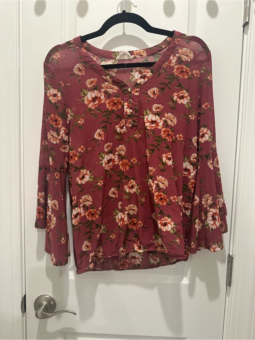 Women's Floral V-Neck Long-Sleeve Blouse in Dusty Rose